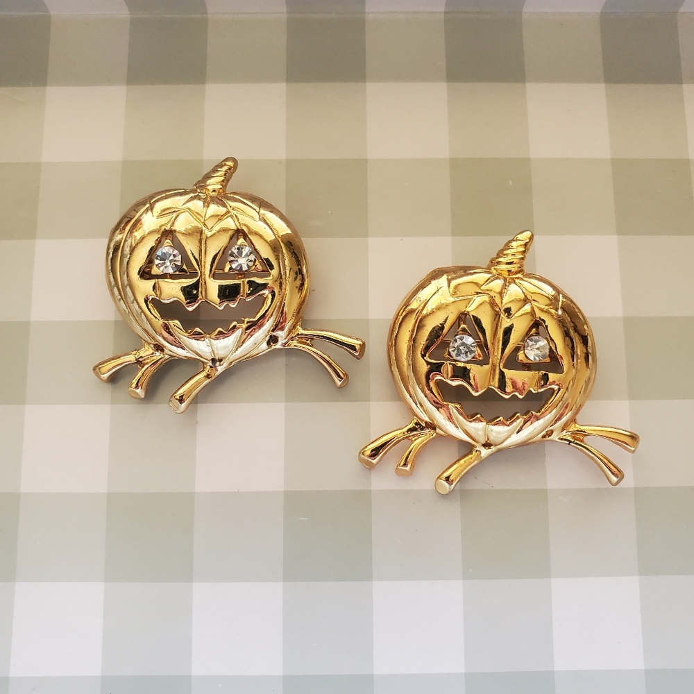 Vintage Avon Goldtone Jack 'O Lantern Pumpkin Rhinestone Brooch